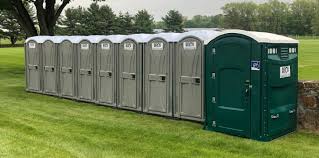 Best Deluxe Portable Toilet Rental  in Maywood, NJ